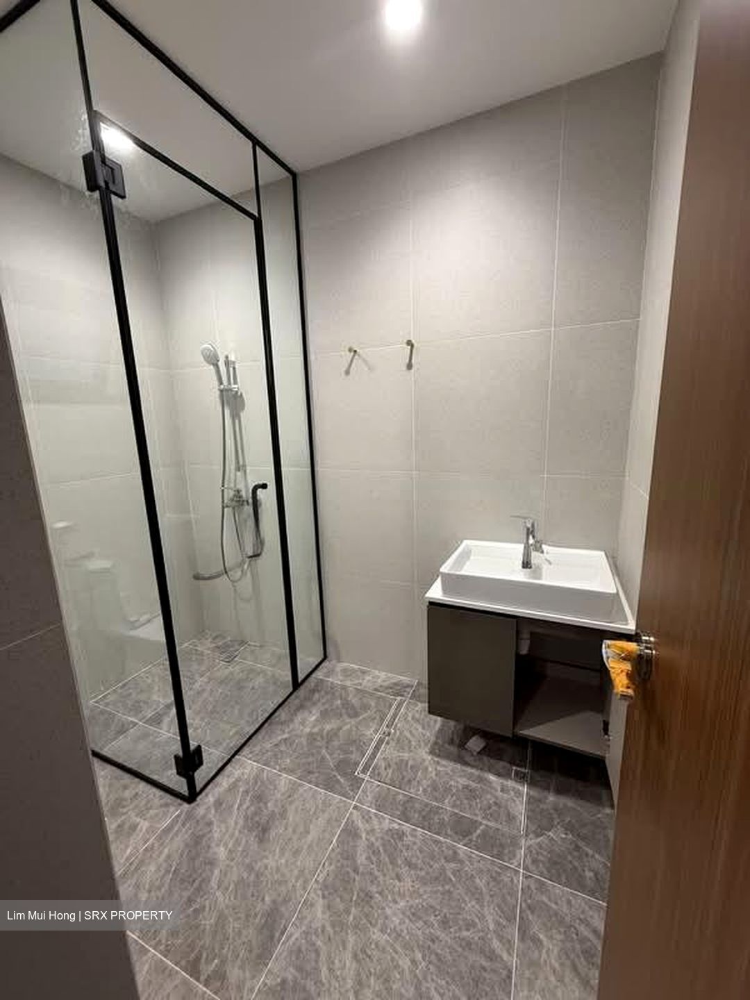 Koon Seng Road (D15), Terrace #601895931